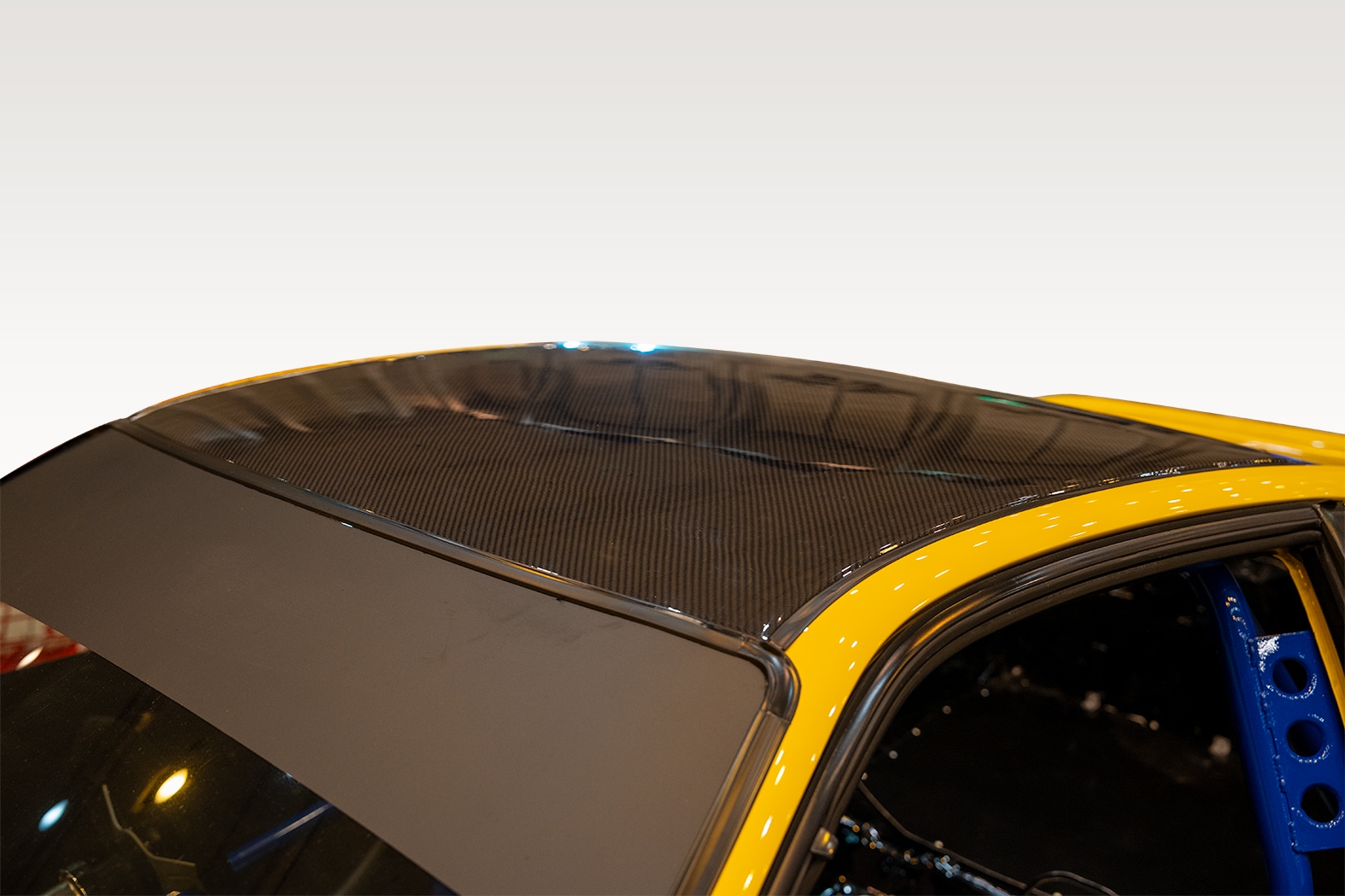 カーボンルーフ